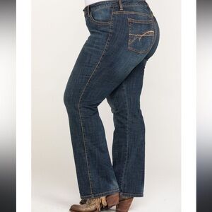 Wrangler Women's Aura Instantly Slimming Jeans - Blue Flare New without Tags 24